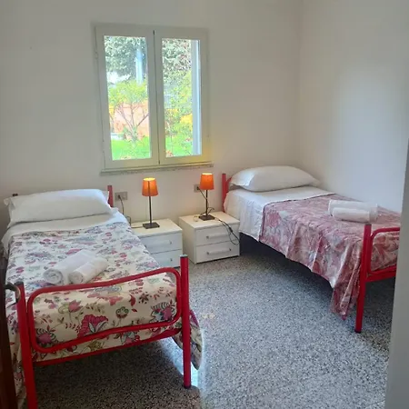 Apartment The Apricot House, Alle Porte Di